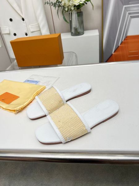 

designer pool pillow sandals couples slippers men women summer flat shoes fashion beach slippers slides with 0623, Black