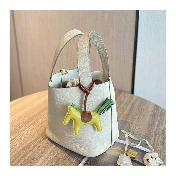 

wholesale designer h ormes totes handbags brand yiixxi+premium white vegetable basket bag genuine leather bucket bag+layer cowhide handheld