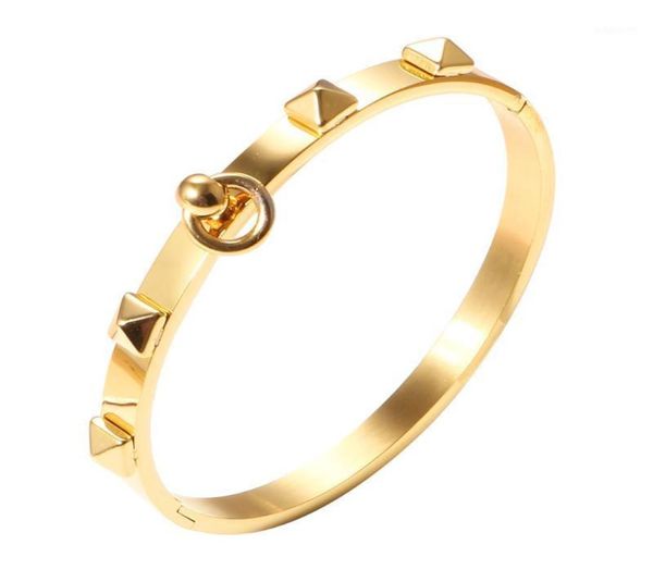 

bangle fashion luxury women rivet bracelet pyramid and dangle circle charms design for wedding party jewelry gift13644070, Black