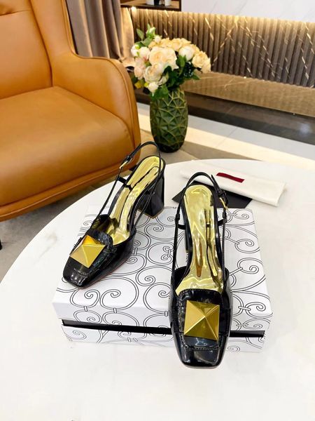 

2023 women sandals designer slides pumps high heels flip flops classic shoes brushed leather summer screen-printed fashion flat with origana, Black