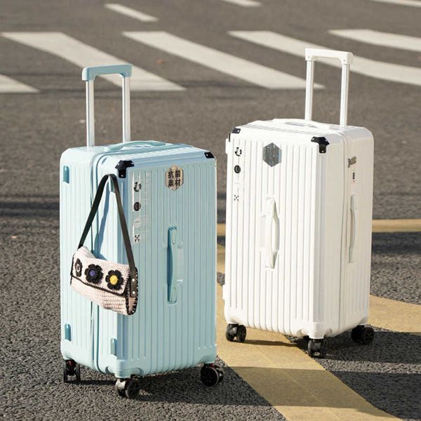 

large capacity thickened suitcase, 28 inch female student password box, brake wheel travel box, male trolley box, sturdy and durable 230626