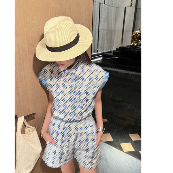 

23ss womens designer clothing casual suit women shorts sets blue and white bat-sleeved shirt high-waisted elastic shorts set women clothes a