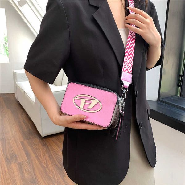 

snapsshoulder bags crossbody small square bag for women handbags designers summer new fashion camera bag outdoor shopping colored
