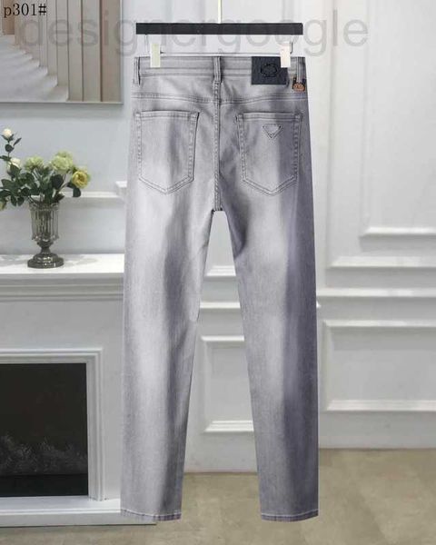 

men's jeans designer 2023 latest listing skinny jeans mens triangle label letters pattern floral print denim pants men fashion designer, Blue
