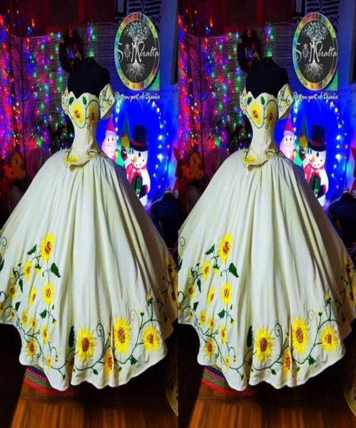 

2022 romantic yellow s ball gown quinceanera dresses off the shoulder mexican cap short sleeves embroidery corset prom ev4083110, Blue;red