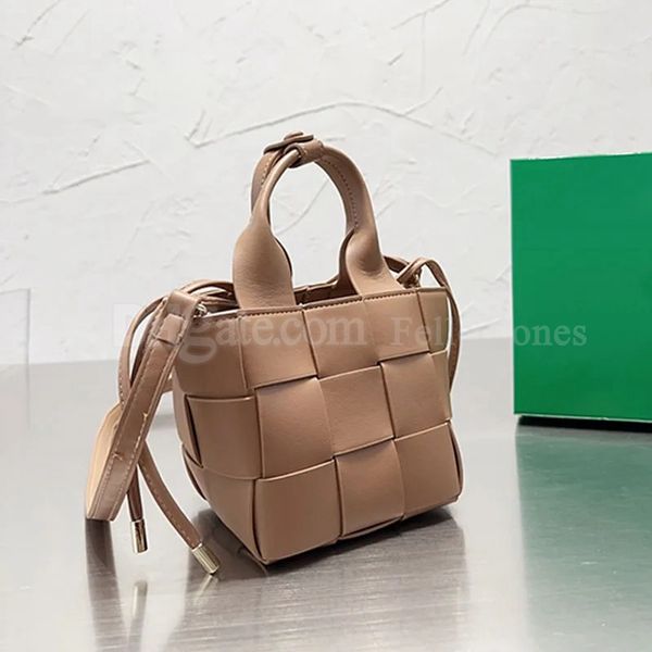 

designer bag knitting shoulder bag handbags fashion crossbody bags plain leather clutch purse drawstring binding pouch women weave cross bod