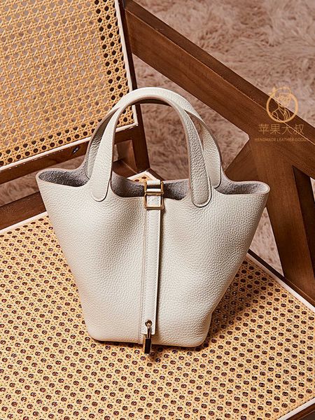 

aherbag wholesale designer h ormes totes handbags apple uncle ii vegetable basket bag leather handheld water bucket cowhide milk shake white