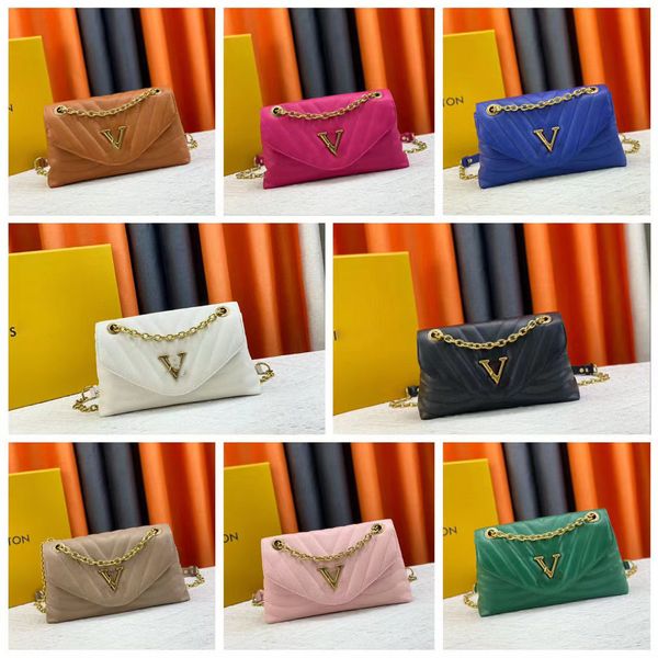 

summer chain handheld one shoulder crossbody bag with high beauty, antique style, light luxury, french style, small fragrant outgoing style