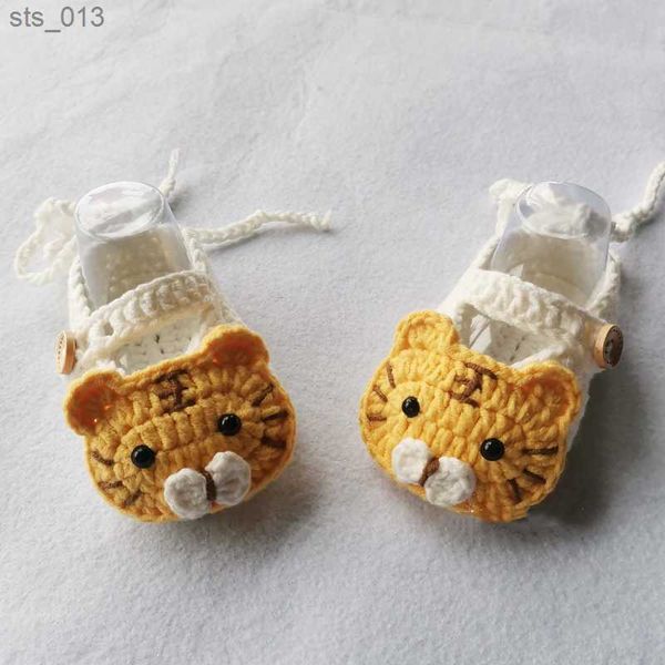 

handmade baby shoes newborn cute baby sandals infant first walk summer gift fashion prewalkers boots soft bottom beach shoes l230518