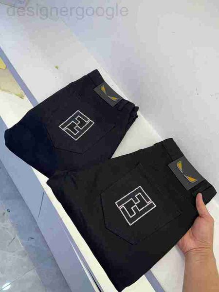 

men's jeans designer 2022 new pattern jeans highquality embroidery design fashionable solid color man's 519m, Blue