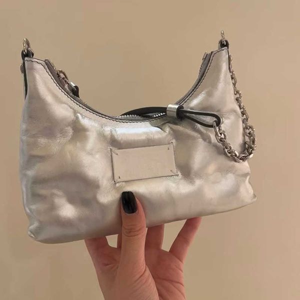 

fashionable hundred sponge cloud design chain shoulder bag female 0713-23