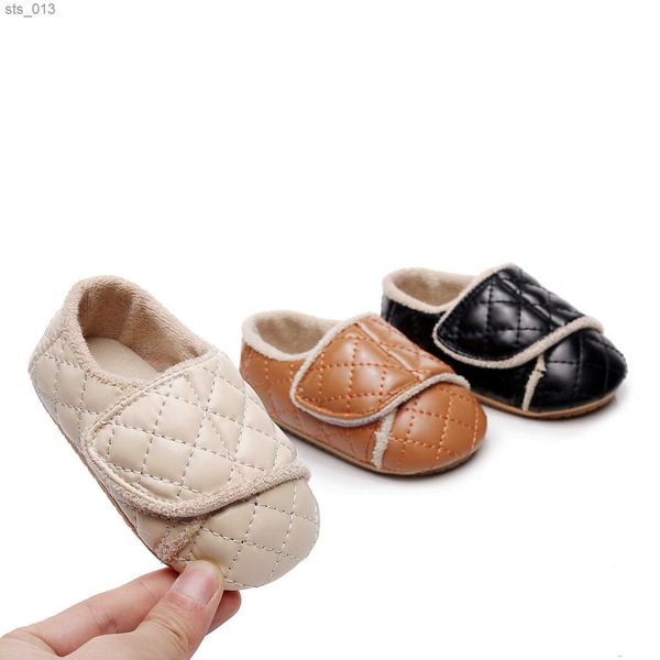 

2023 autumn winter new baby first walkers toddler casual shoes solid color fashion boys girls loafers prewalkers shoes foot wear l230518