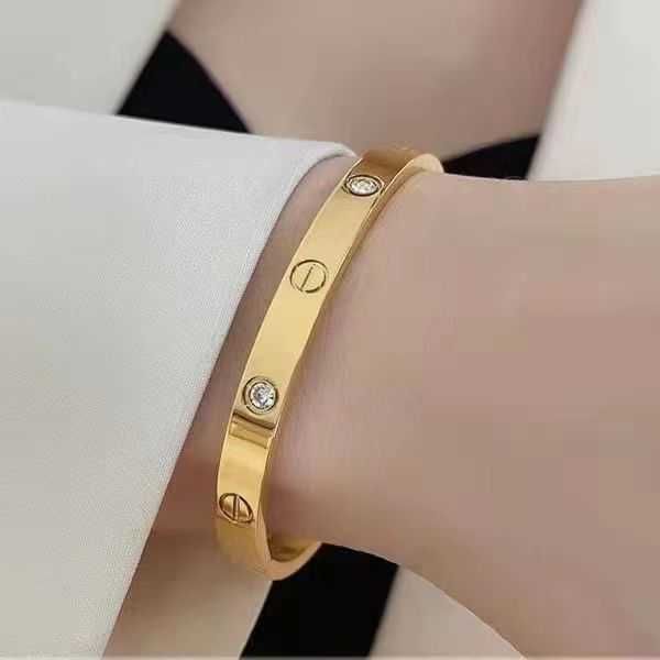 

designer new new 18k rose gold love bracelet wide and narrow edition diamond four couple colorless classic uedw, Black