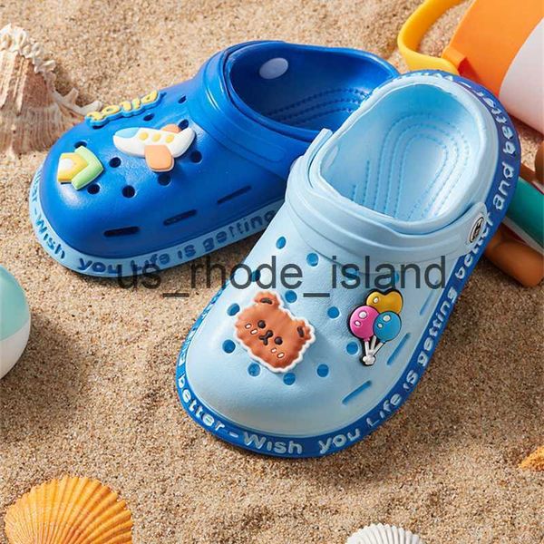 

sandals kids summer cartoon cave hole sandals garden beach slippers sandals non-slip soft soled quick drying shoes x0626, Black;red