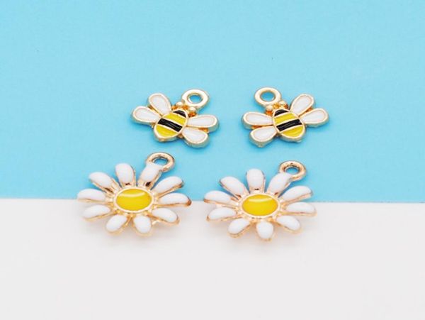 

zinc alloy metal cute bee shape enamel charms fashion earring bracelet making pendants6911040, Bronze;silver