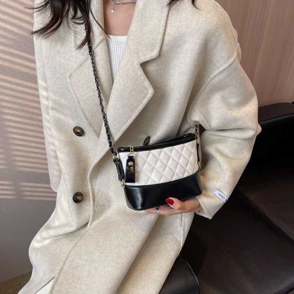 

small versatile purses 2023 bag new one trendy square autumn with and texture winter shoulder fashion crossbody net red western style popula