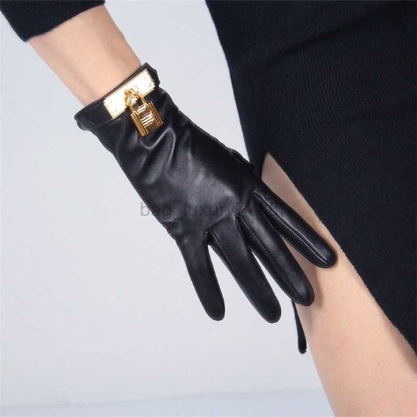 

luxury metal lock women' sheepskin touch screen gloves winter warm velvet lined genuine leather gloves female black glove, Blue;gray