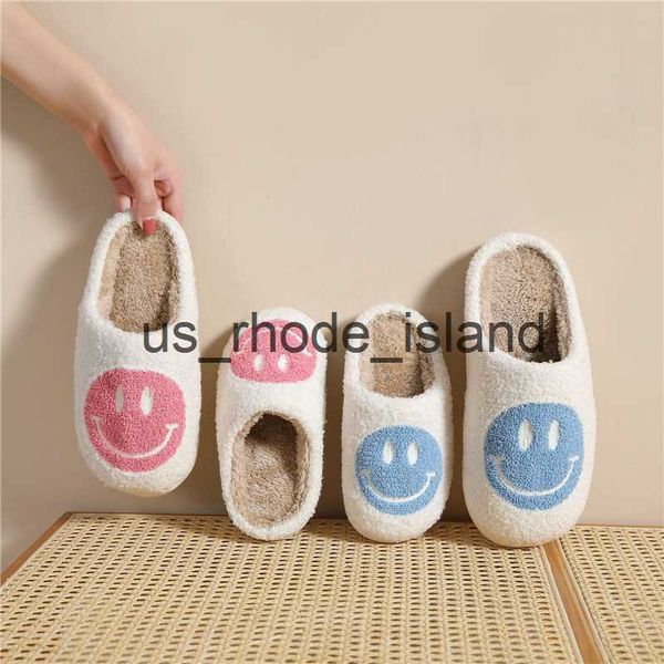 

sandals happy smile face kid slippers in popular kids sizes warm and cute soft plush indoor home child shoes for comfort and fun x0626, Black;red