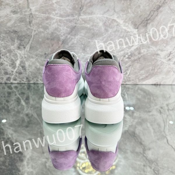 

2023 luxurys quality designer sneakers calfskin casual shoes fashion reflective shoes men women sneaker vintage trainers leather, Black