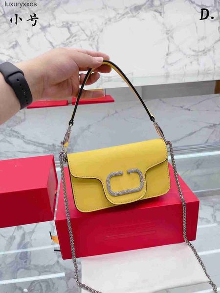 

v-shaped 22 shoulder designer design bag lady diamond purse single valentiino messenger 2023 bags small buckle chain method stick armpit fla