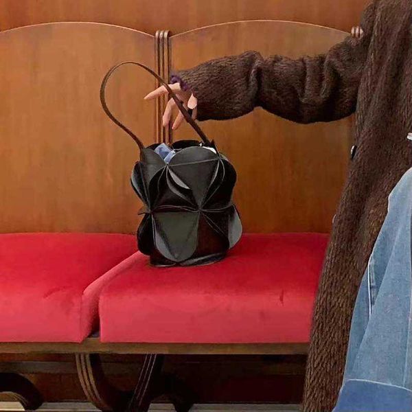 

fashion vegetable basket design tote underarm bag female 0714-23