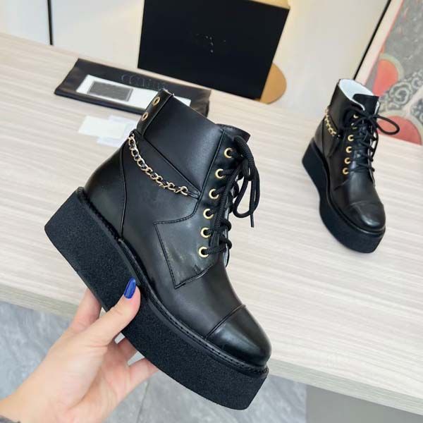 

designer women boots genuine leather chain thick bottom martin boot platform middle heel shoes size 35-40 with box, Black