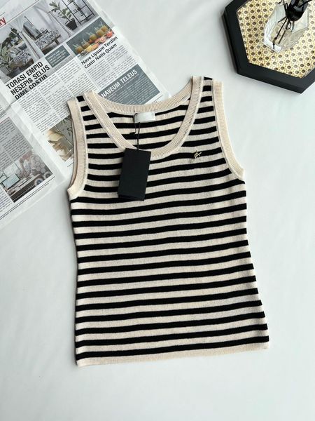 

womens two piece dress full letters relief knitted vest dresses sets for women designer short skirts charm ladies slim dress two-pieces hip, White