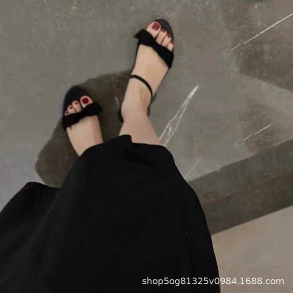 

the row small and minimalist sandals for women in the summer of 2023 the new row silk bow fairy style one line sandal, Black