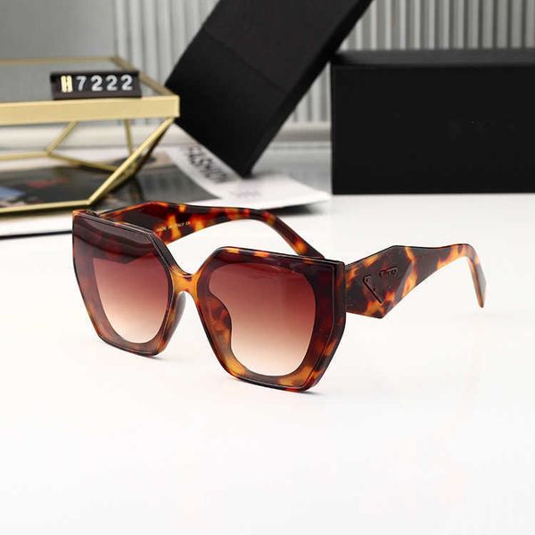 

wholesale of sunglasses new cat eyes sunglasses street ps popular fashion women's and men's glasses, White;black