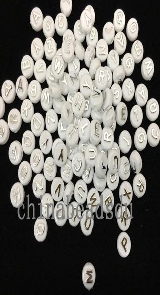 

2018 whole selling loose acrylic white flat round golden silver bracelet chrams 610mm hand painted alphabet letter9039973, Black