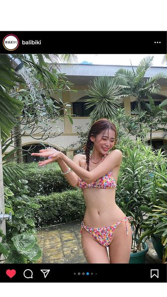 

swimsuit internet celebrity for women's summer split high-end girl color floral bikini three point hanging neck swimsuitab, White;black