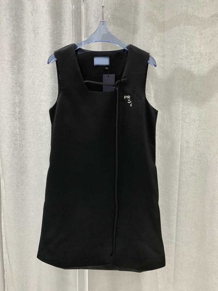 

classic black tank dress designer skirts letter embroidered decoration square collar neck sleeveless a-line fit slim-fit dresses women casua, Black;gray