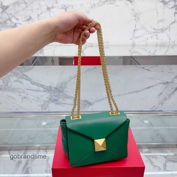 

fashionable handbag v women's designer valentino women classic bags chain fashion color style shoulder size 20.15 520t