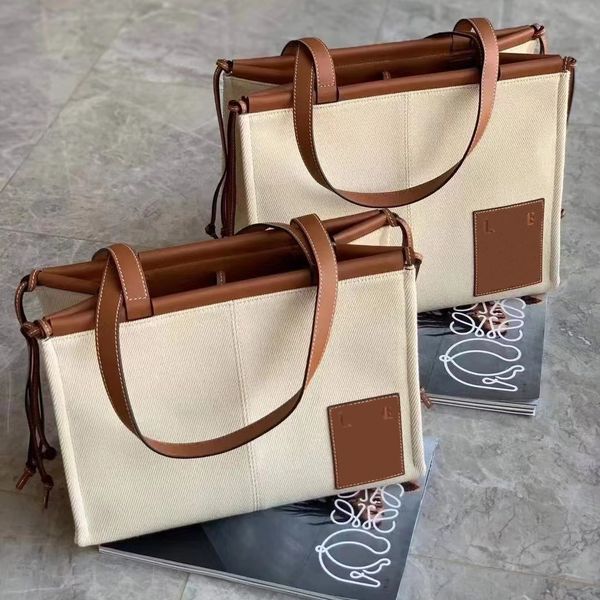 

luxurys designer duffle loeewe fashion toiletry kits pochette clutch bags hobo handbags strap cross body basket envelope womens mens bag lar