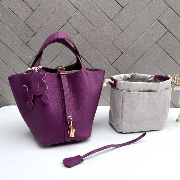 

wholesale designer h ormes totes handbags 2023h new layer togo cowhide colored vegetable basket gold buckle leather womens bag fashion handb