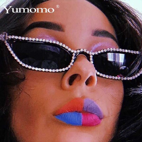

women small frame retro handmade rhinestone sunglasses personalized street shooting sunglasses cat eye glasses 0627-222-23, White;black