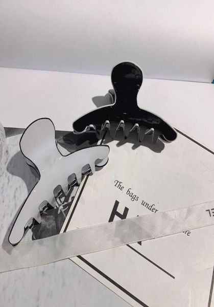 

new fashion clamps letters c classic design acrylic hair accessories gift with paper card5971745, Slivery;golden