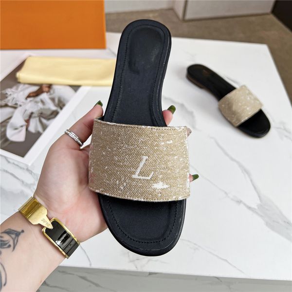 

fashion slippers 2023 luis luxury design summer men's and women's flats thick soled leather rubber lettering logo casual cartoon b, Black