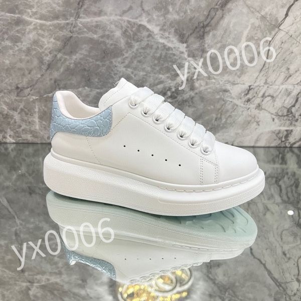 

2023 designers shoes white black men women fashion retro trainers outdoor sports sneakers hiking shoe