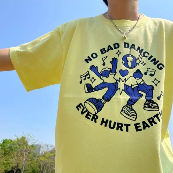 

yellow white t shirts letter print short sleeve high street oversize casual t-shirt cotton for men and women, Black;brown