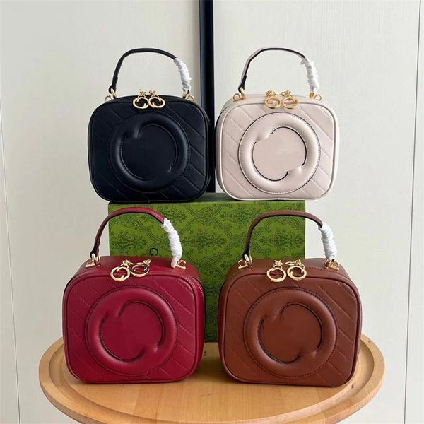 

2023 fashion new women's bag high beauty small square bag personalized versatile one shoulder crossbody bag