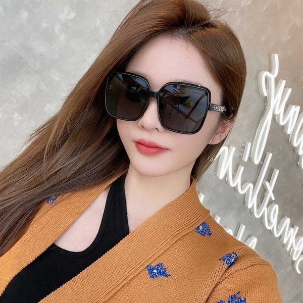 

wholesale of new large frame trendy tr glasses personalized and fashionable polarized sunglasses for women, White;black