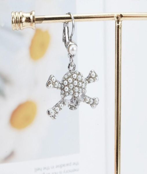 

skull new style skull pearl earrings queen mother saturn fashion4403365, Silver