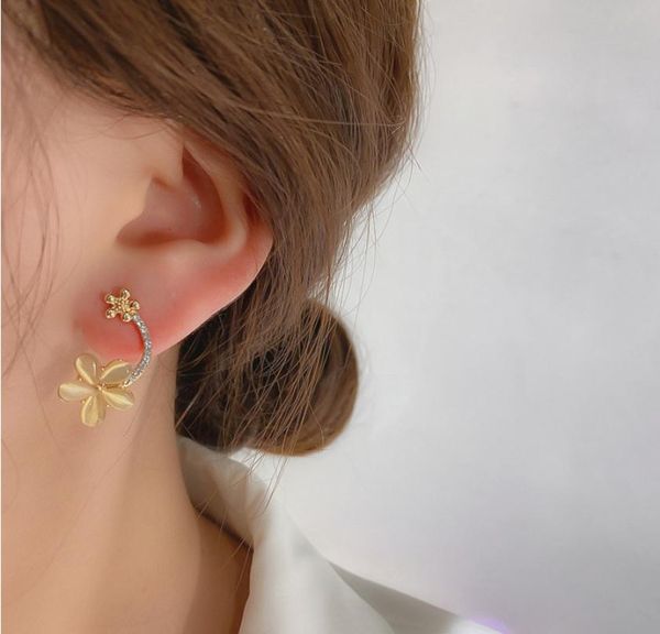 

cat039s eye petal earrings 2020 fashion temperament earrings elegant exquisite fashion simple pendant trend earrin2611612, Golden