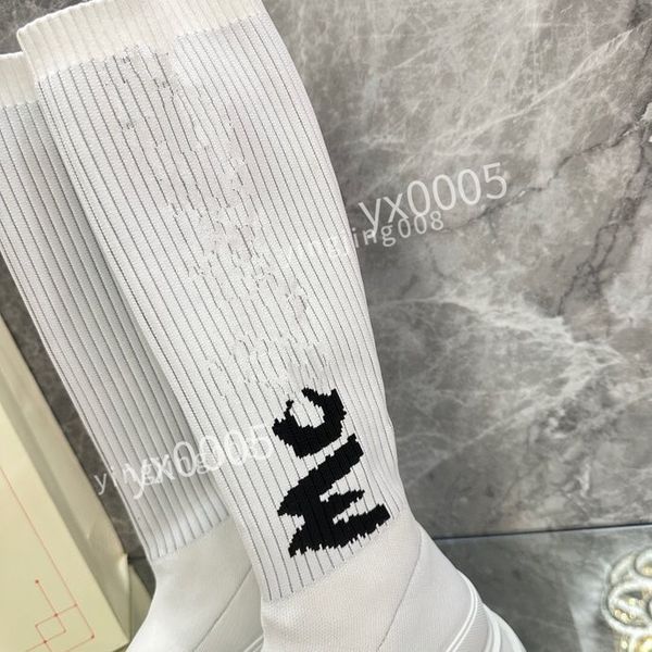 

2023 new luxury designer the four seasons mens womens casual shoe women men designers fashion sneakers leather made upper, Black