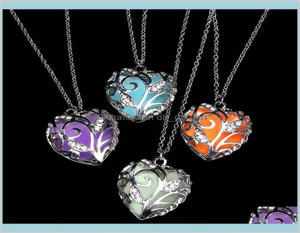 

pendant pendants jewelry valentines day blue glowing heart necklace dark fairy magical glow in the darks necklaces drop delivery 26780038, Silver