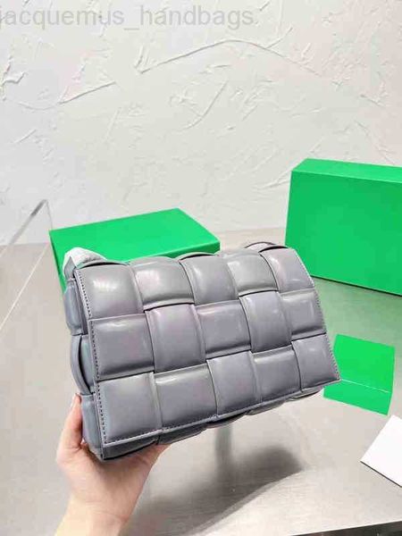 

small bags shoulder bottegas handbags bag vene green woven large lattice pillow cassette one messenger leisure square women's 1wvf
