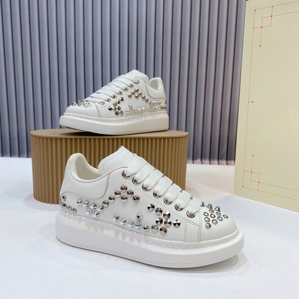 

designer casual shoes men women alexander queens leather lace up white sole espadrilles oversized flats velvet suede platform espadrille fla, Black