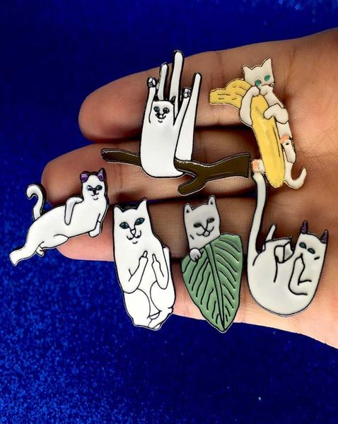 

funny cute cat on branch banana leaf brooch pins enamel lapel pin badge brooches fashion jewelry will and sandy drop ship2362351, Gray