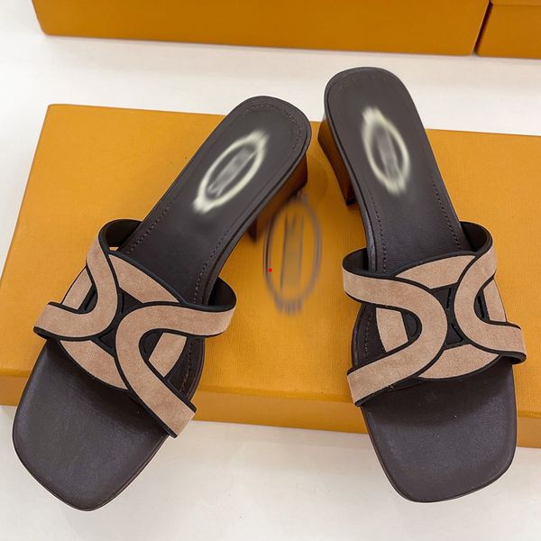 

2023 fashion designer slippers women sliders foam runners pure sandals resin runners sliders 35-40 with box -516, Black